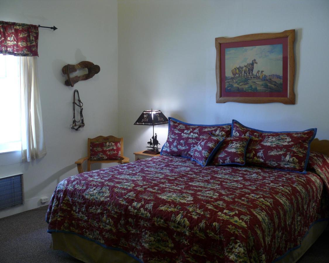 Kay El Bar Guest Ranch Hotel Wickenburg Bagian luar foto